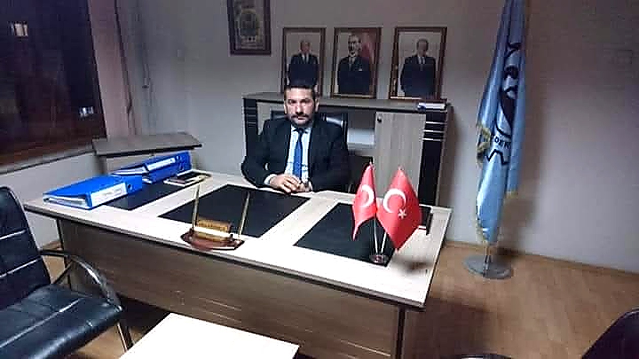 Genel Başkan Okan Ertorun Teşkilat Sancağı Altında